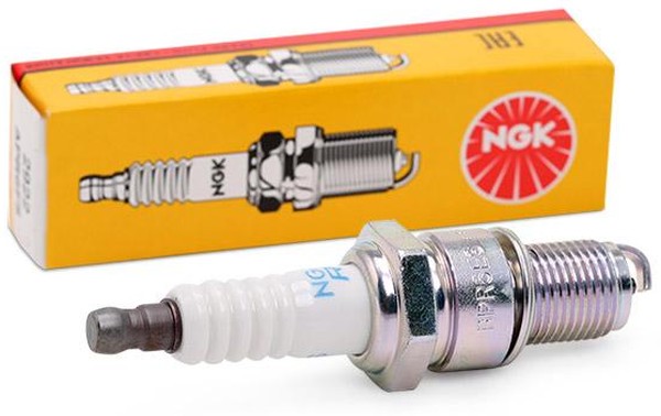 свеча зажигания BPR5ES-11 Mazda, Nissan, Mitsubishi, Daewoo (4424)